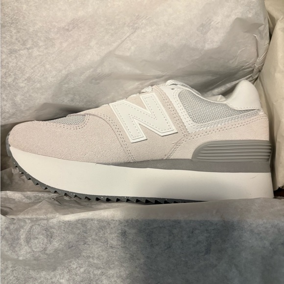 NEW BALANCE 574+ PLATFORM SNEAKER IN REFLECTION/R… - Picture 7 of 12